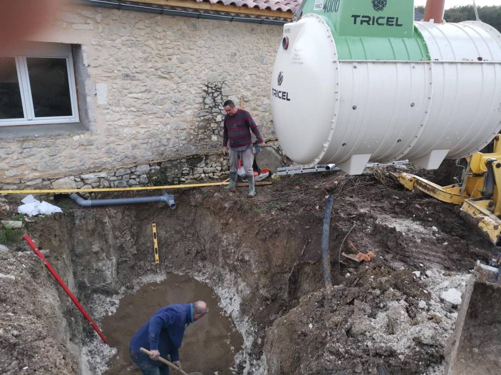 ouvrier travaux terrain